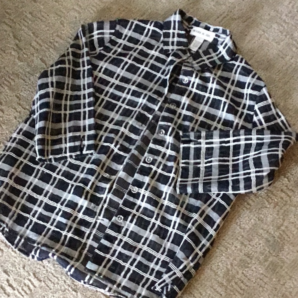 Brownstone Studio. Black w cream plaid blouse Lg